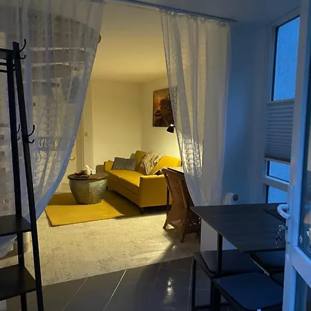 Weniger * Bad Saarow